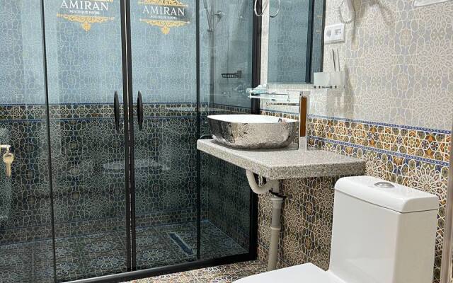 Amiran Boutique Hotel