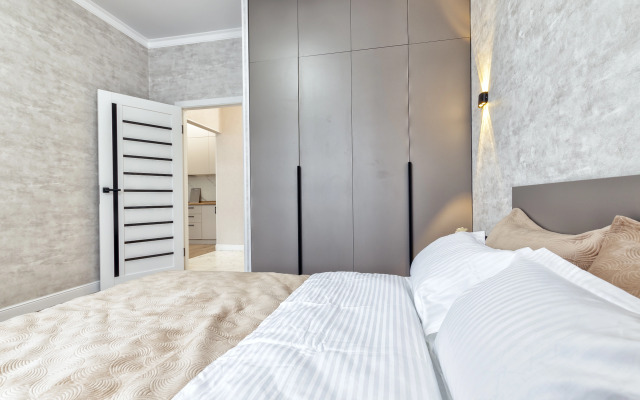 Atletik Siti vozle Ekspo i Mega Silk Way Apartments