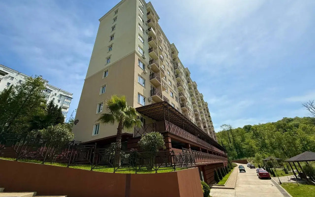 V Samom Zelenom Rayone Sochi Flat