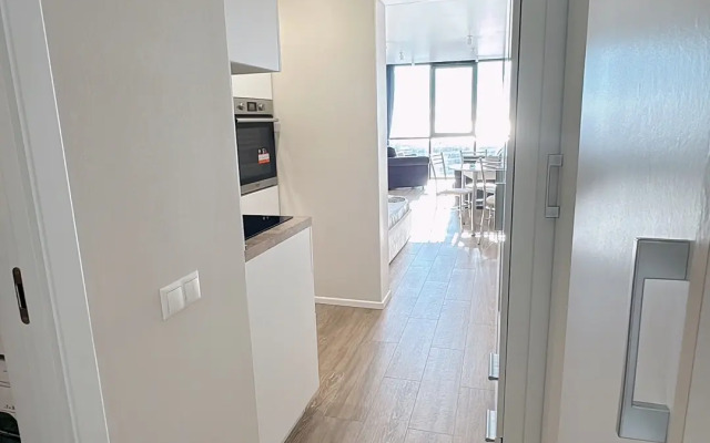 Morskaya Simfonya-2 s panoramoj na more, bassejnom na territorii ZhK  Apartament
