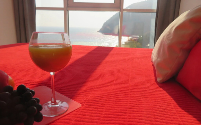 Апартаменты Видовые на Прибрежной 7 в Партените 1