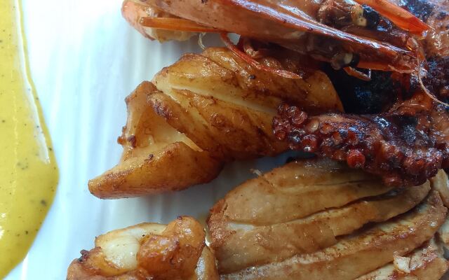 Бунгало Spice sea beach house & restaurant