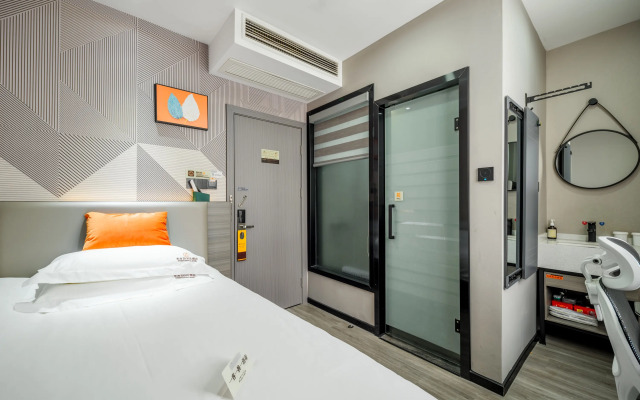 Orient Rose International Boutique Hotel