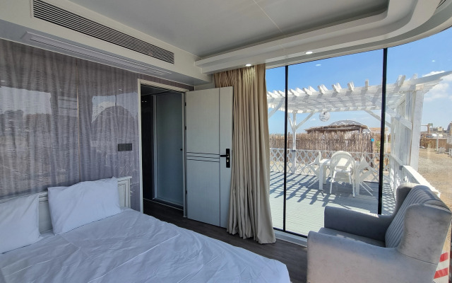 Zugulba Campground by Glam Beach Baku Glamping