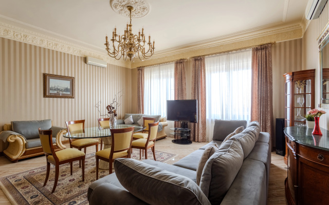 Апартаменты Роскошные с Видом на Кремль