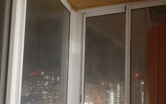 Na Ulitse Yunosti Flat