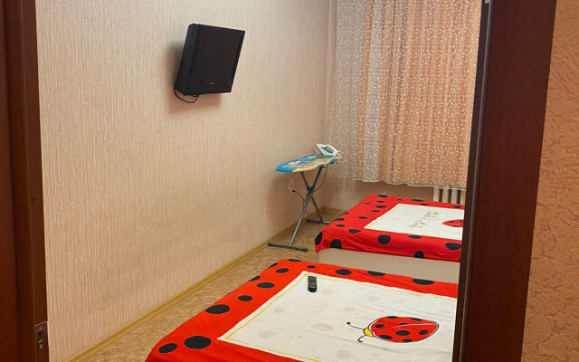 Zinina Vozle Uram I Naberezhnoy Apartments