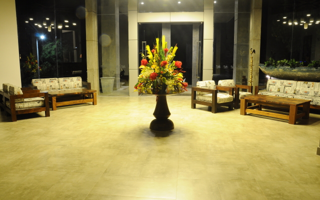 South Lake Resort - Koggala Hotel