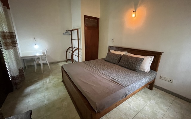 Dinoos Weligama Villa