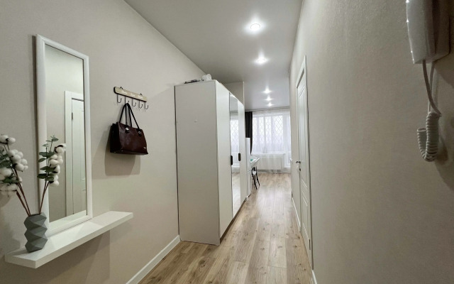 Светлая Студия Между Аэропортом и Метро Звездная Квартира