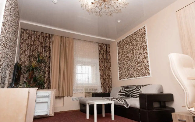 Отель Надежда