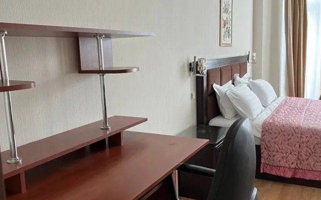 Flat Na Ulitse Parkovaya 11
