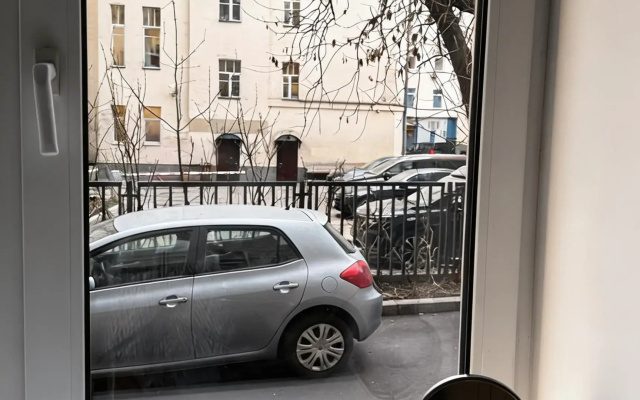 Квартира на Патриарших прудах