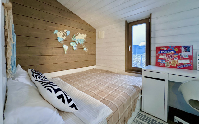 Частный дом уютный дубль у леса и поля