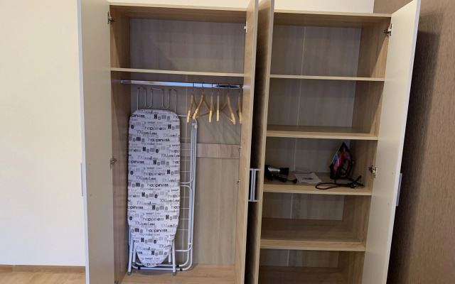 Апартаменты na Krilenko 14с2