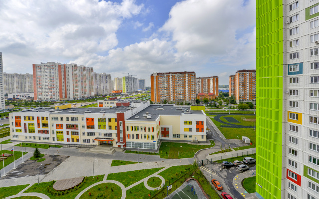 Ms Apts On Rodionova 3 Apartments