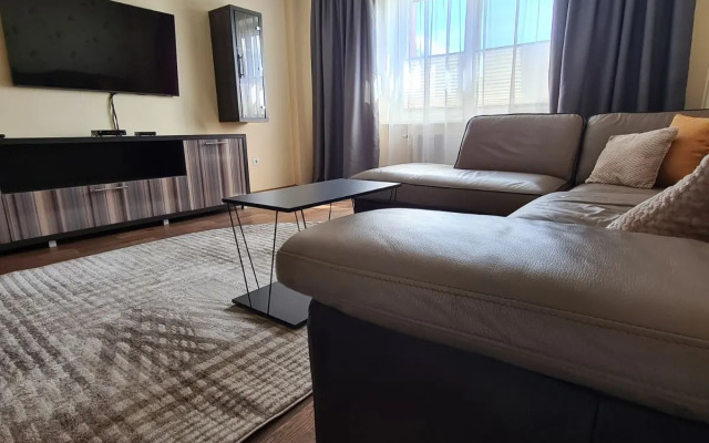 Апартаменты Просторные недалеко от центра