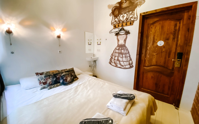 Khadson Na Zagorodnom 21 Living quarters