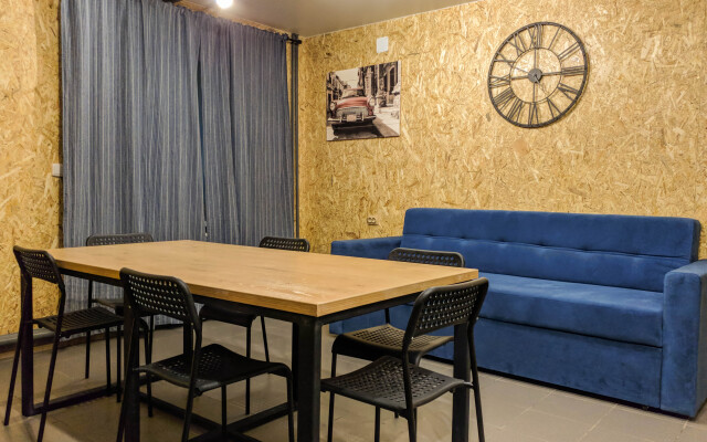 Pati Holl Guest house	