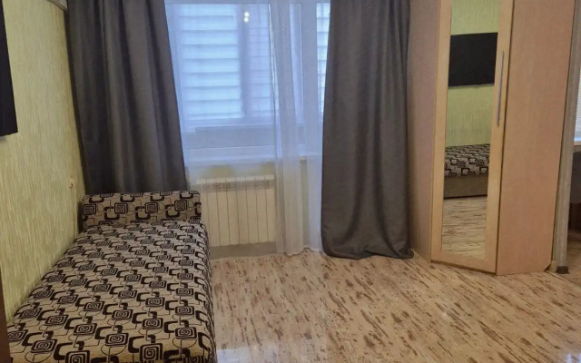 Апартаменты на Маршала Жукова 24