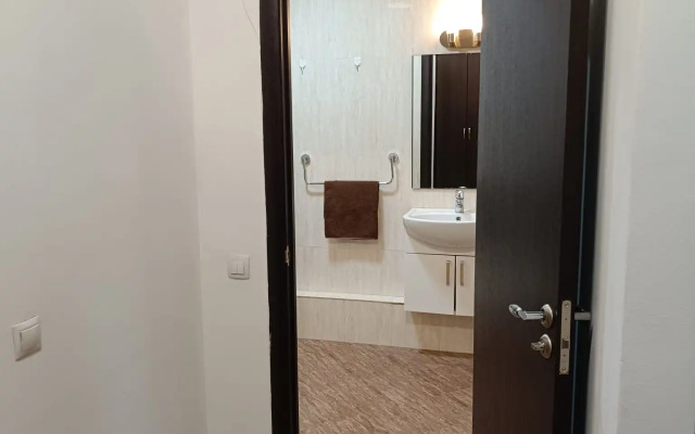 V Zhk Mega Towers Flat