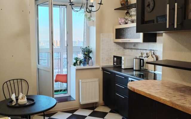 Live In 23 Floor Flat