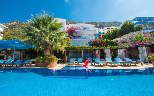 Paradise Kalkan Villalari