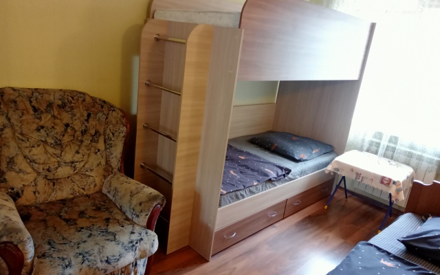 Na Dzerzhinskogo 38B Apartments