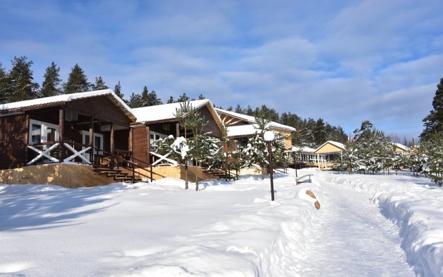 Отель Загородный клуб Любытино Хутор