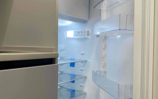 Na ul. Tavricheskaya 7 korpus 7 Flat