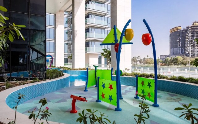 Luxury 2BR Apartment Burj Khalifa View in Al Safa Apartments