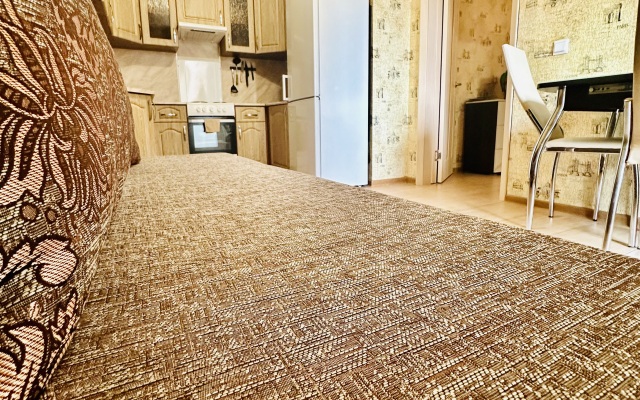 Квартира Уютная евродвушка около метро и разводным мостом