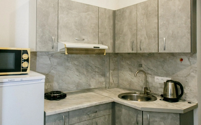 Lazurnaya Dolina 85b Flat