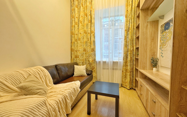 Апартаменты Apart-Comfort на Максимова 5