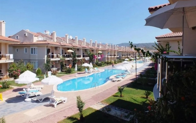Sunset Beach Club Lebrentals Hotel