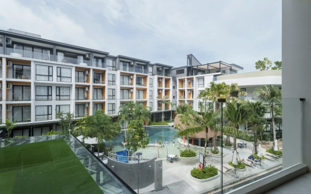 Pool View 1310 Wyndham Condo Apartments