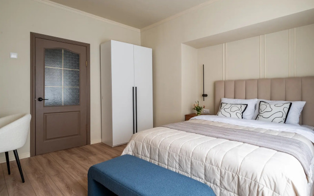 Апартаменты Кварт-Отель, Пуговишников пер., 8