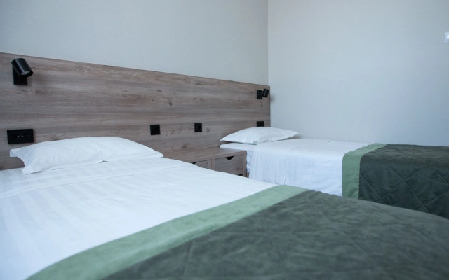 Zolotoj Drakon Hotel