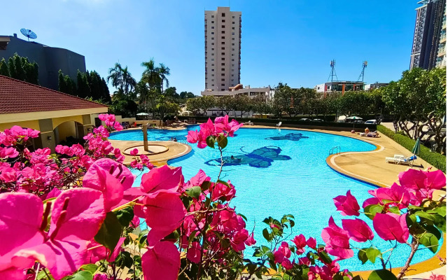 Thai Lux Jomtien Apartments