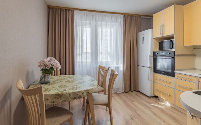 Na ulitse Karla Marksa 58 Apartments