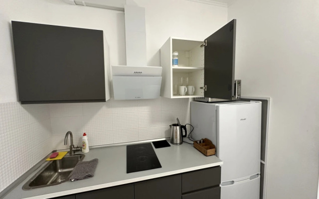 Nikolsky White Studio Apartments