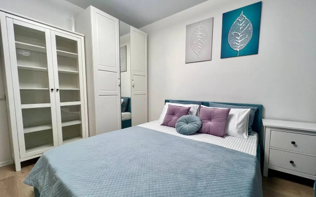 Апартаменты Двухкомнатные на высоком этаже с видом на город