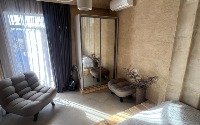 Loft  5.3 Apartments