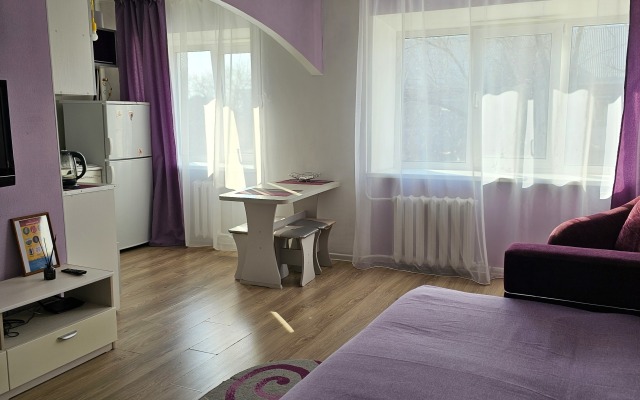Kvartira Dikopoltseva 70