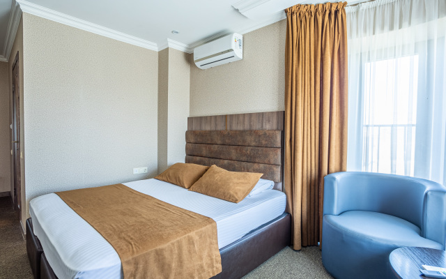 Hotel Marton Sezon
