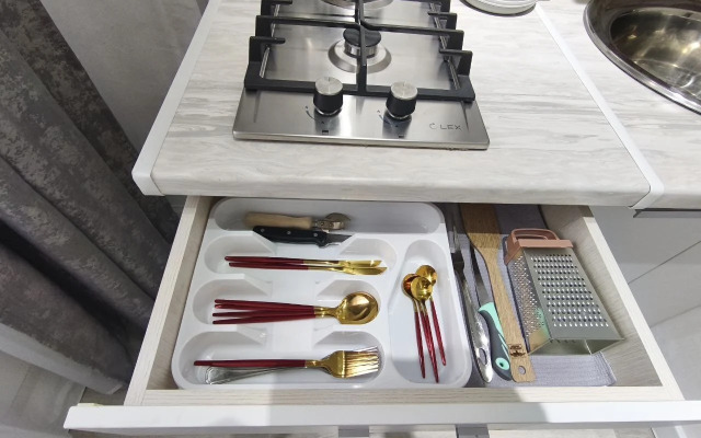Na ulitse Dobrynina 17A Flat