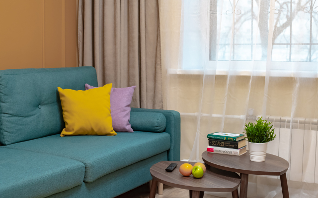 Квартира Стильная Яркая Двухкомнатная на Кольце Багратиона