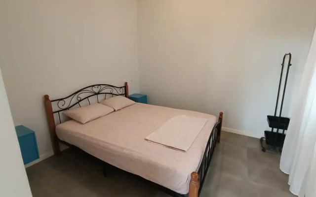 Fruktovy Sad 1 Etazh Apartments