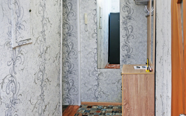 Dvukhkomnatnaya Flat