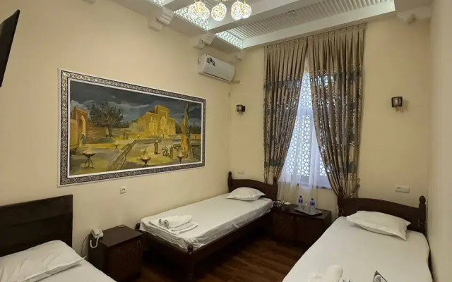 Guli Hotel